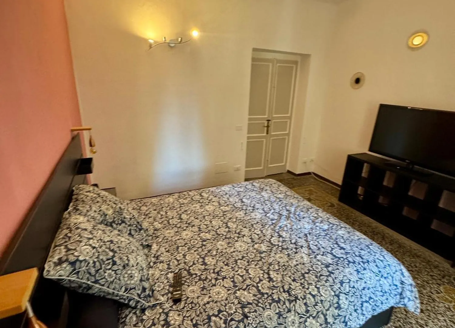 Apartment La Casa Di Leonardo Italy