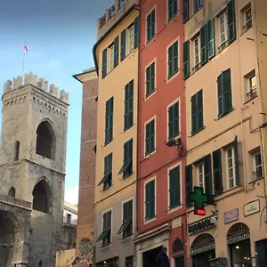 Apartment Exclusive Really Downtown - Free Private Parking Included!, Genoa